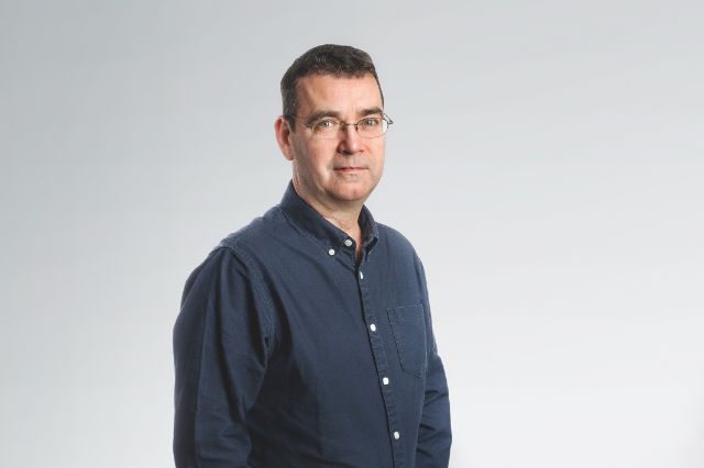 »Schwarzer Humor ermöglichte mir, die Politik auf eine für mich ganz neue Art zu kommentieren.« – Ein Interview mit Mick Herron